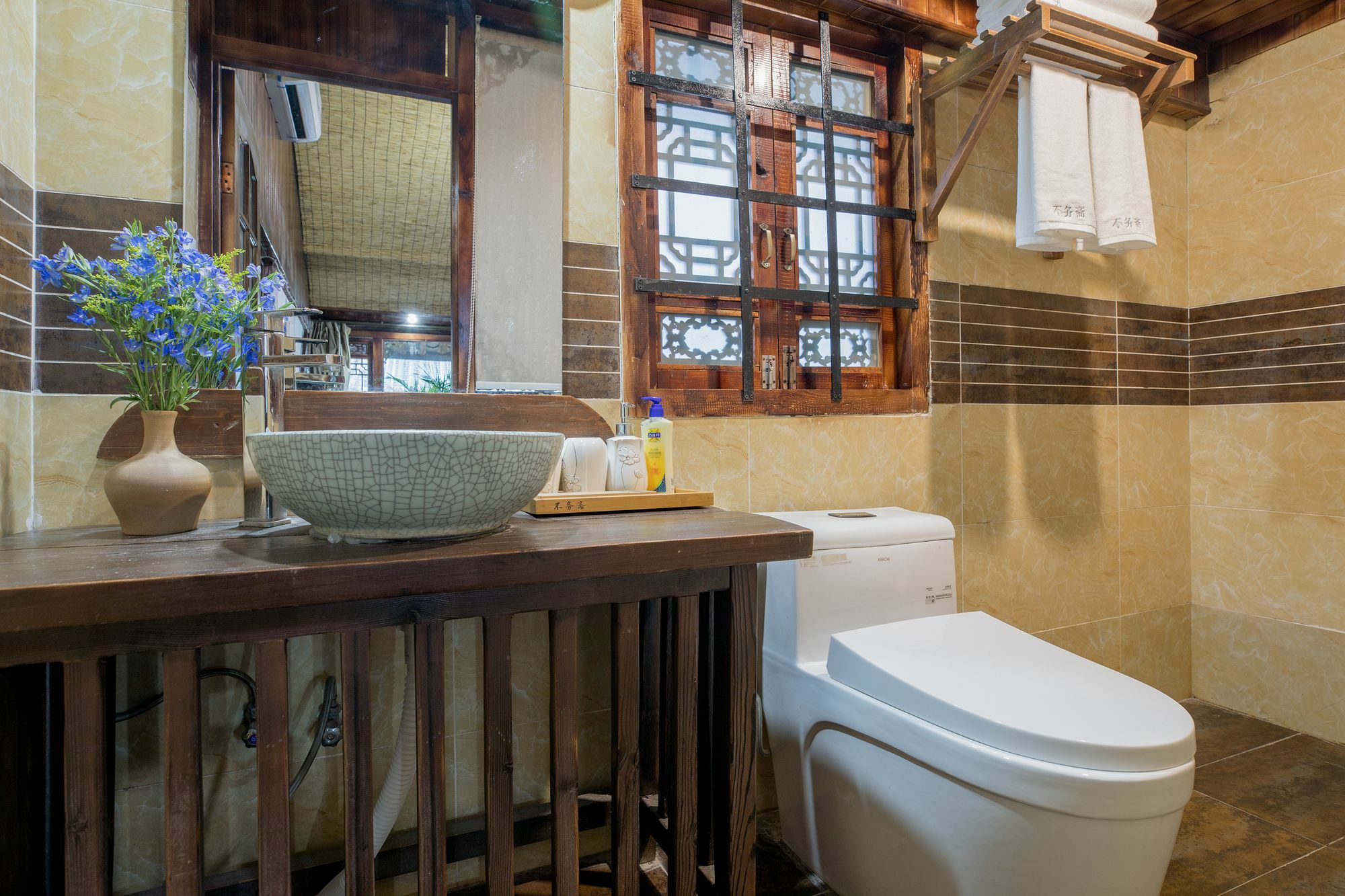 Lijiang Buwuzhai Inn 外观 照片